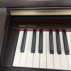 J2411 YAMAHA ヤマハ CLP-120 Clavinova 電子ピアノ 88鍵盤 64音 2004年製 動作確認、クリーニング済みの画像