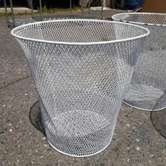 メッシュスチールカゴの画像
