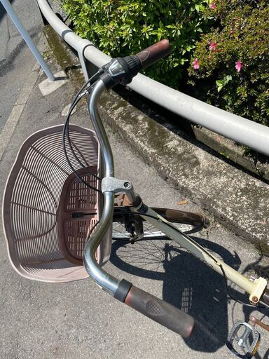 自転車　No.794　ブラウン/ベージュ　26インチ　6段切替　※錆びの為、折りたたみ不可　【リサイクルショップどりーむ鹿大前店】