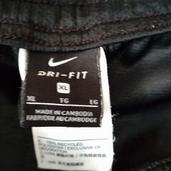 🎀NIKE　XLサイズですの画像