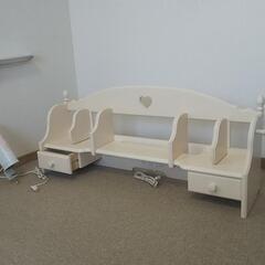 【取引中】カリモク　カントリーシリーズ　机上棚&スタンドライトの画像