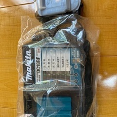 マキタ純正　DC18RF  BL1830B