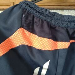 🎀adidas　短パンＬサイズ位です。の画像