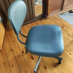 オフィスチェアの画像