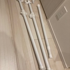 押入れ用ハンガーポール（つっぱり式）の画像