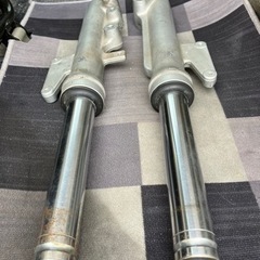 symフロントフォークの画像