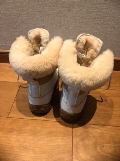 UGG レディースブーツ　23.0cm ビブラムソール