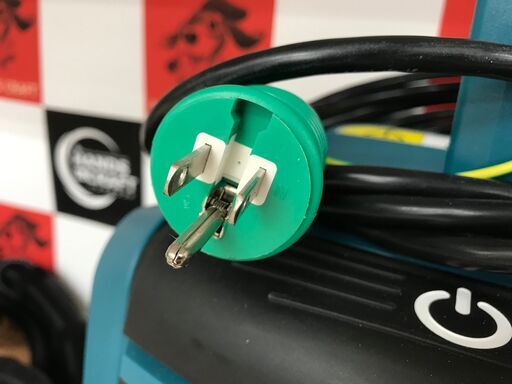 ✨マキタ　中古美品　VC830　集じん機　ホース付き✨うるま市田場✨