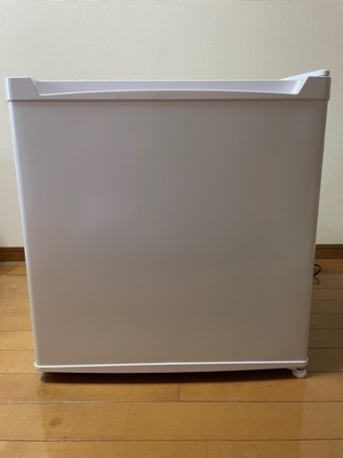 【超美品】一人暮らし用46L冷蔵庫（2022年製）