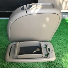 値下げ クライスラー純正 センターコンソールの画像