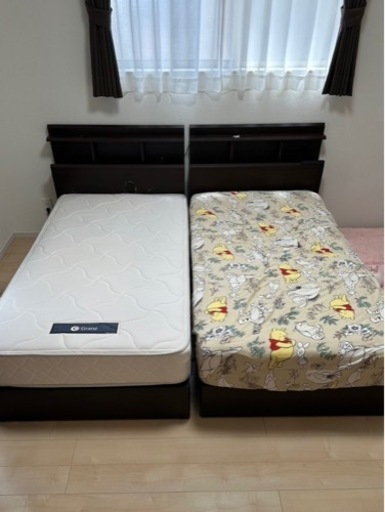 シングルベッドフレーム　シングルマットレス　2セットずつ