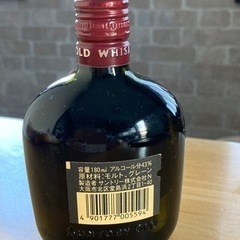 サントリー　ウィスキー　ミニ　オールド　180mlの画像