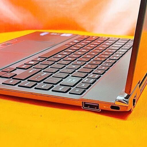 ◆特価品◆DynaBook 超軽量◆わずか1.12Kg◆かばんに入れてね♪その②　現品組み上げ製造番号:ha0503_1w