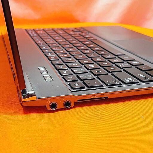 ◆特価品◆DynaBook 超軽量◆わずか1.12Kg◆かばんに入れてね♪その②　現品組み上げ製造番号:ha0503_1w