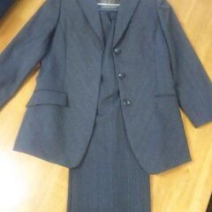 【取引中】7号パンツスーツの画像