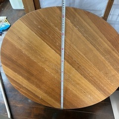 IKEA テーブル　90センチの画像