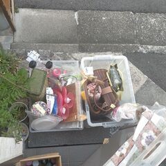 ガレッジセールゆるりとやります♪