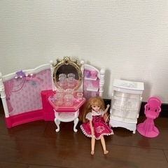 リカちゃんつき！ドレッサー