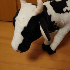 お話中■座れるぬいぐるみ　牛　アニマル　スツール■の画像