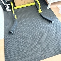 【筋トレ】懸垂マシン、ジョイントマットのセット！の画像