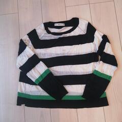 レディース　ZARA 　ニット　ボーダー柄　キレイです