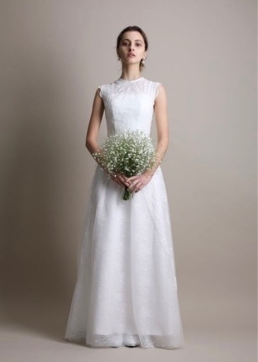 ウェディングドレス