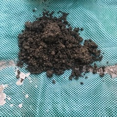 残土　枯れた芝生混じりですの画像