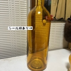 お洒落な花瓶1個の画像