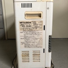 三菱石油ファンヒーターの画像