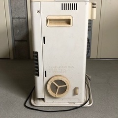 三菱石油ファンヒーターの画像