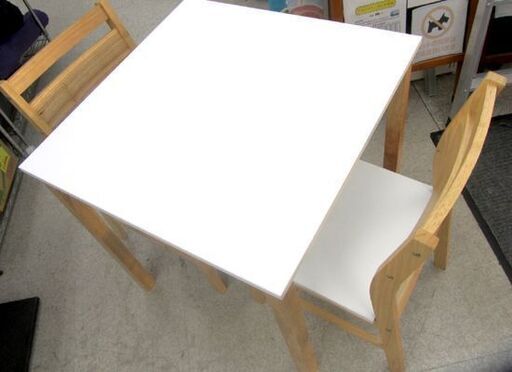 ニトリ 2人掛けダイニングテーブルセット 白 ホワイト 木製 ショップ