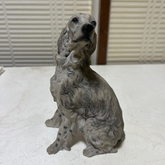 犬の置物の画像