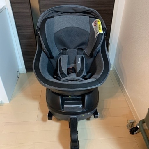 コンビチャイルドシート（Combi）