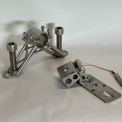 釣房エム　ロータリーボックス付き　ロッドジャッキクランプ　クエ釣り　大物