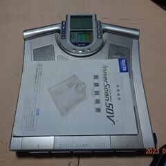（取引中）タニタ　インナースキャン　50v　bc-621　　体重計