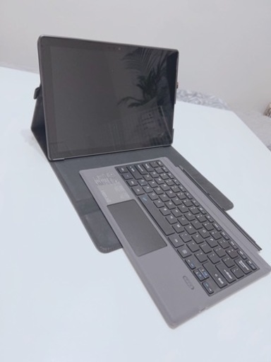 Surface Pro 5 LTE Advanced