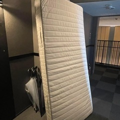 イケア シングル メトラス