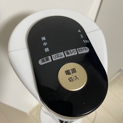 扇風機(タワーファン)の画像