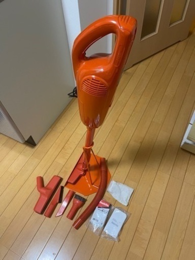 ※受渡予定者決定【引取限定】マキタ充電式クリーナー CL103D【小倉北区砂津】