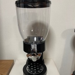 コーンフレーク　フードディスペンサー　