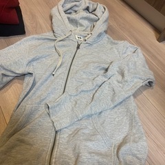ユニクロパーカー