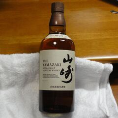 新品　未開封　-THE YAMAZAKI SINGLE MALT WHISKY-　サントリー シングルモルト ウイスキー 山崎NV 700ml 　箱無し   他の酒と交換も可能→（アードベッグ 10年 700ml2本orラフロイグ 10年 700ml2本orラガヴーリン 16年700ml１本）