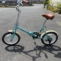 値下げしました。ほぼ新品未使用　16インチ　の画像