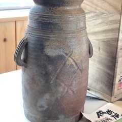 備前焼 花瓶の画像