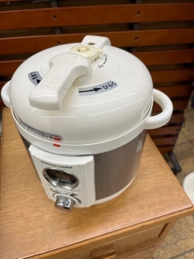 美品　アルファックス・コイズミ 電気圧力鍋 LPC-T12/W プレッシャークッカー