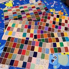 未使用 ハンドメイド カラフル 敷物小 1枚～