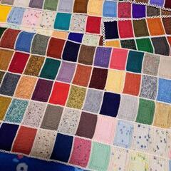 未使用 ハンドメイド カラフル 敷物小 1枚～の画像