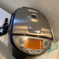 【売却済】タイガー炊飯器　三合炊き