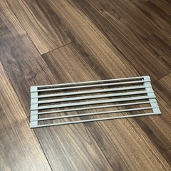 ニトリ 冷蔵庫収納 かご 布団バサミ 水切り tower 突っ張り棒