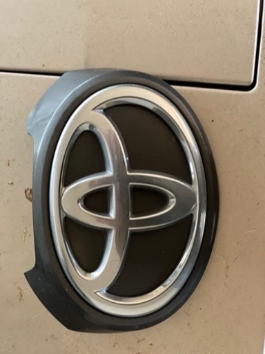 50エスティマ　トヨタエンブレム　us